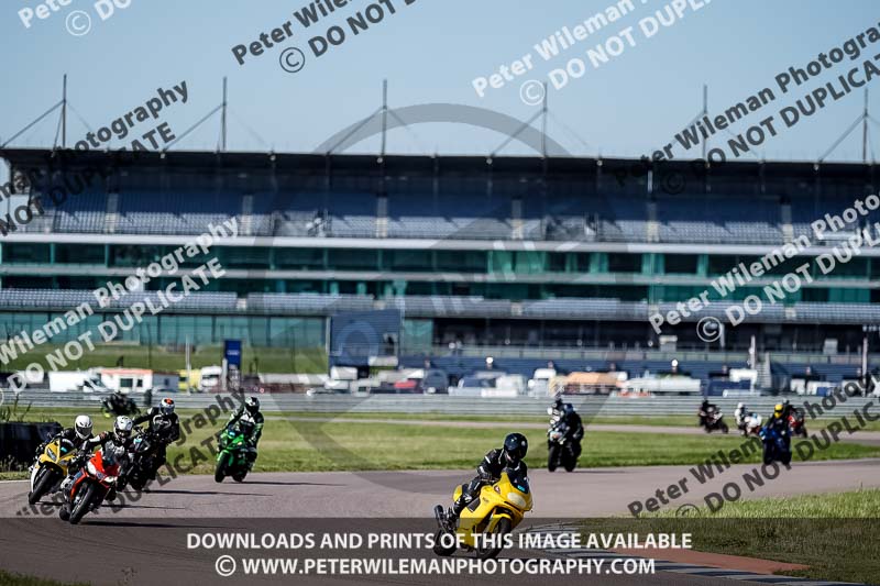 Rockingham no limits trackday;enduro digital images;event digital images;eventdigitalimages;no limits trackdays;peter wileman photography;racing digital images;rockingham raceway northamptonshire;rockingham trackday photographs;trackday digital images;trackday photos